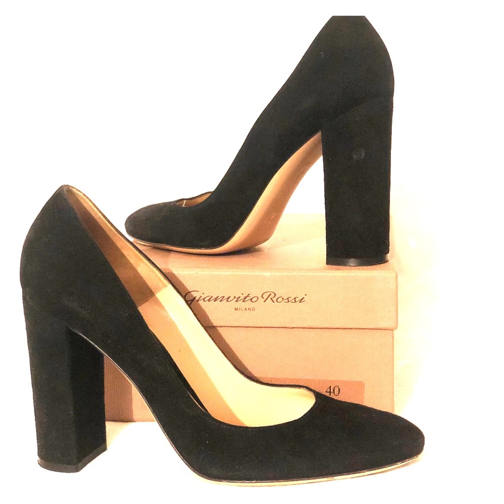Gianvito Rossi “Linda” Chunky Heel Pumps